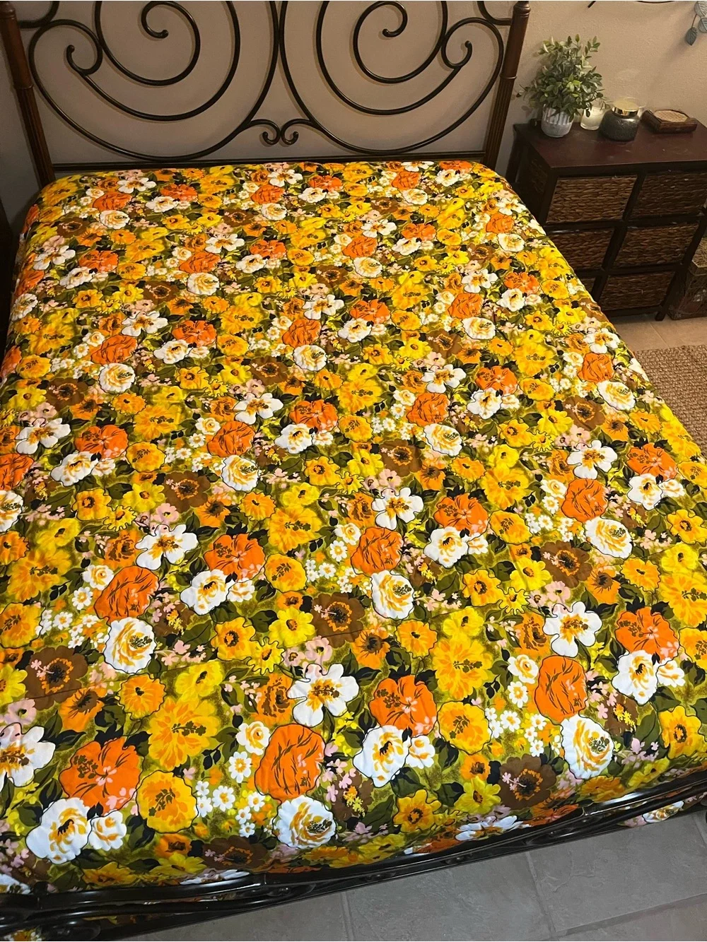 Vintage 1960s 60s Large Floral Orange Yellow Brown White Green Blanket Comforter